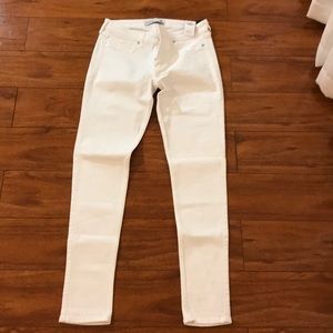Abercrombie & Fitch Super Skinny White Jeans